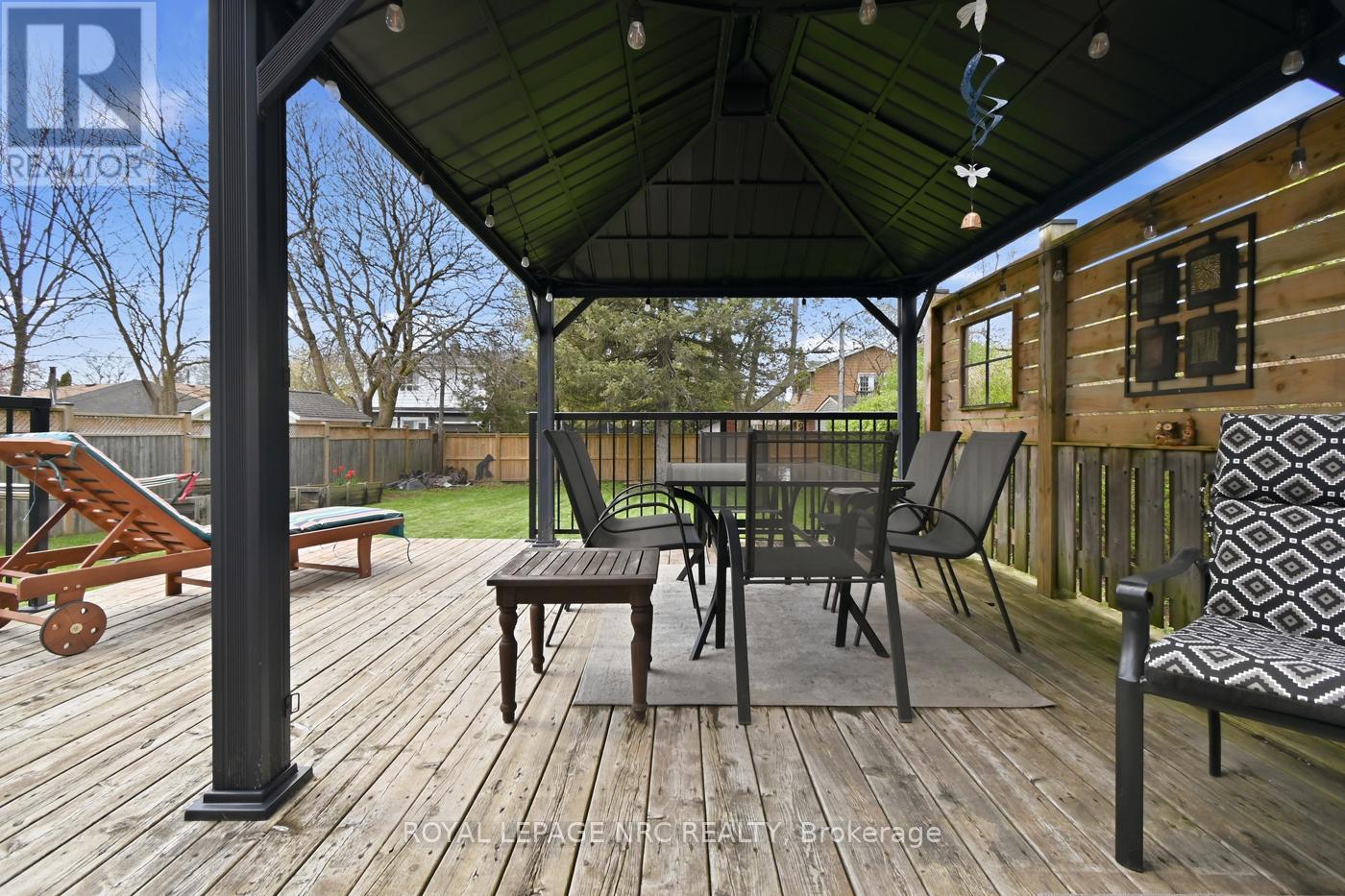 4943 DUKE AVENUE - 33