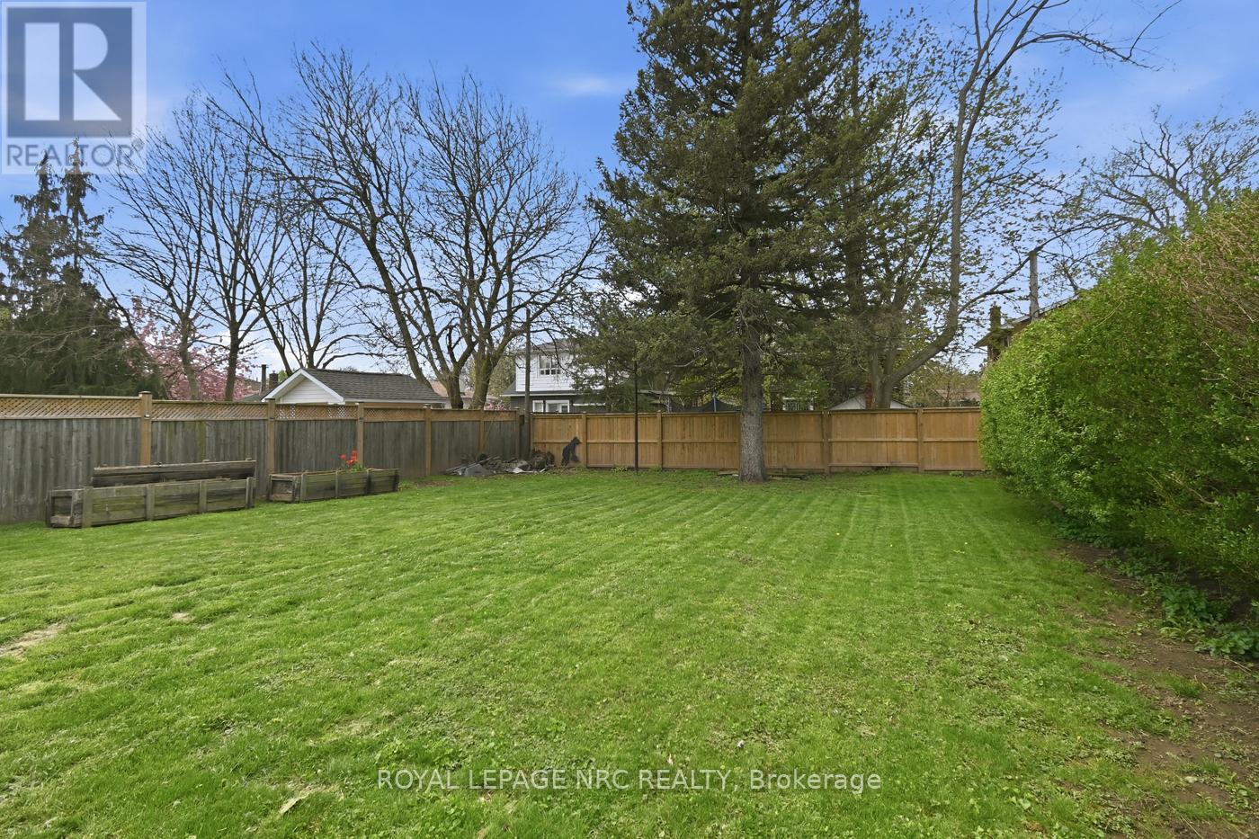 4943 DUKE AVENUE - 36