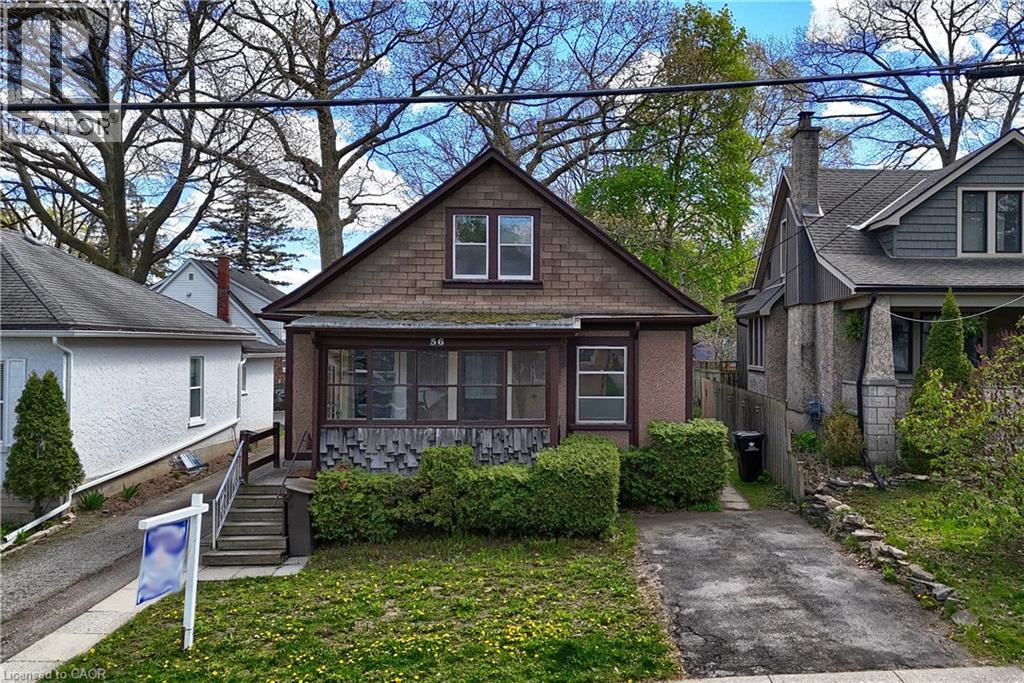 56 CHURCHILL Drive - 1