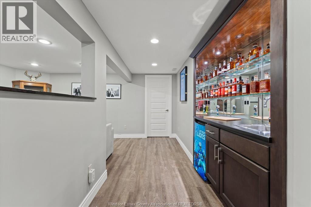 570 JARVIS AVENUE, Windsor, Ontario, N8P1C9 — Photo 32