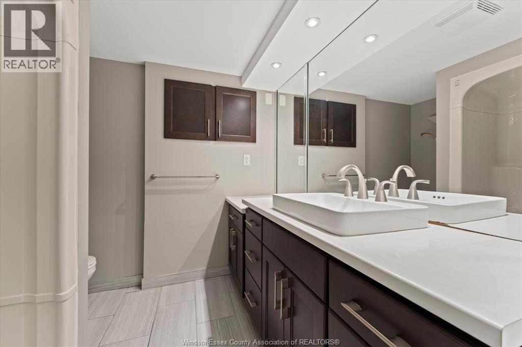570 JARVIS AVENUE, Windsor, Ontario, N8P1C9 — Photo 36