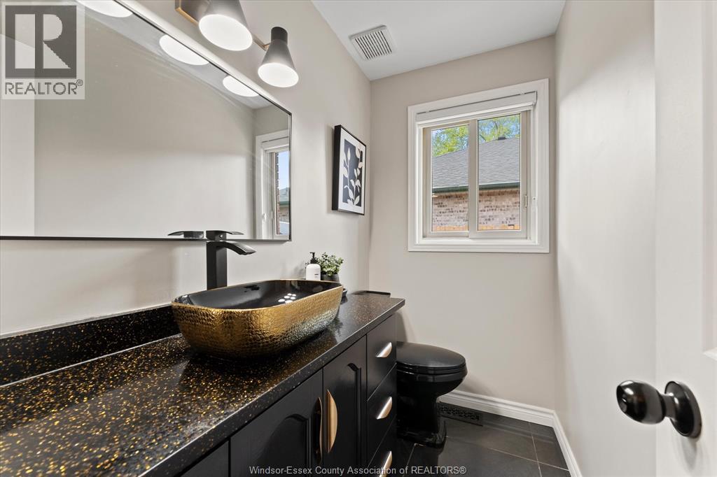 570 JARVIS AVENUE, Windsor, Ontario, N8P1C9 — Photo 19