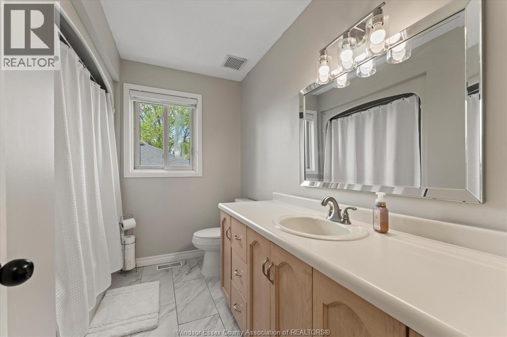 570 JARVIS AVENUE, Windsor, Ontario, N8P1C9 — Photo 30