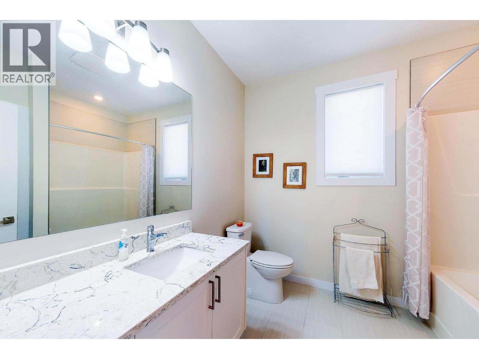  1534 GREGORY Road, West Kelowna