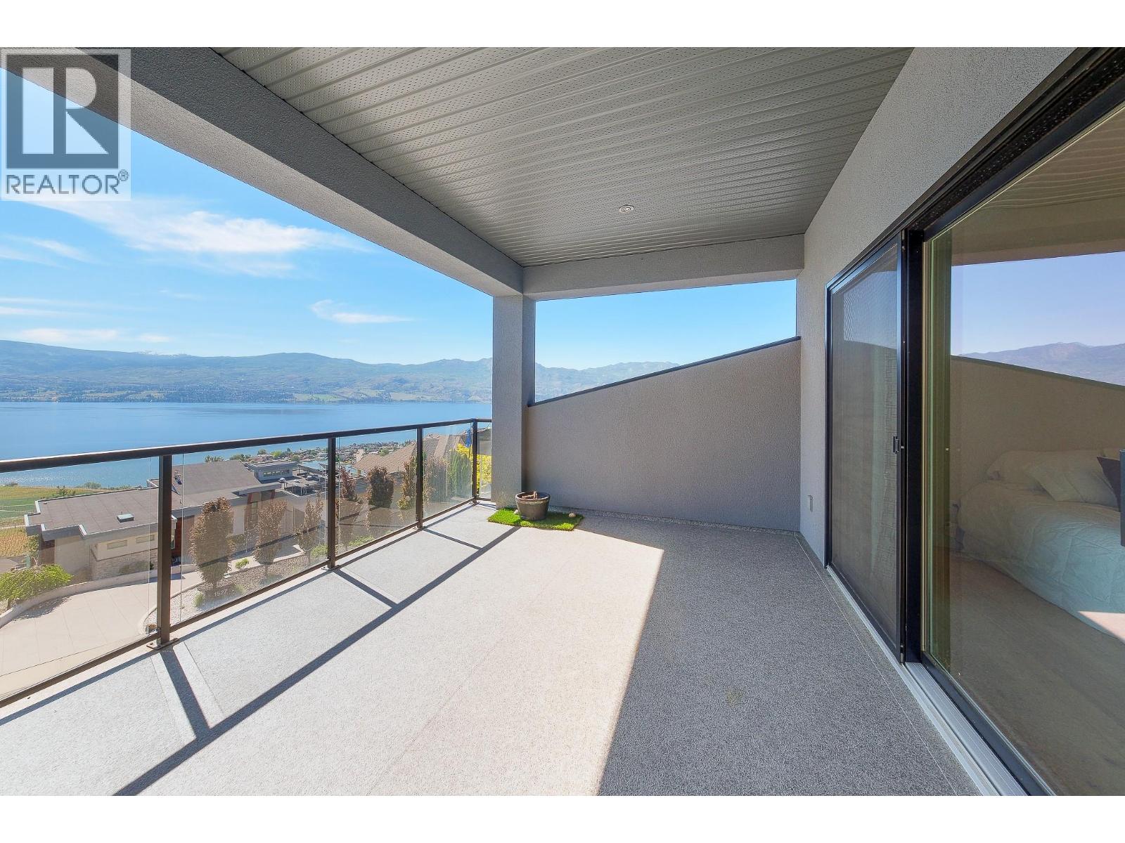  1534 GREGORY Road, West Kelowna