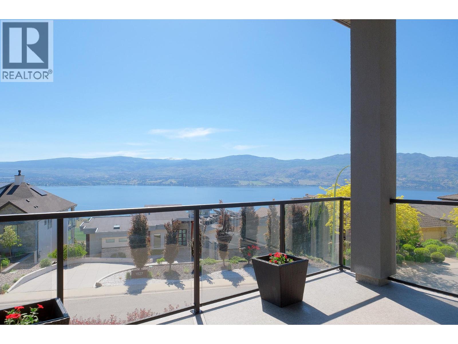  1534 GREGORY Road, West Kelowna