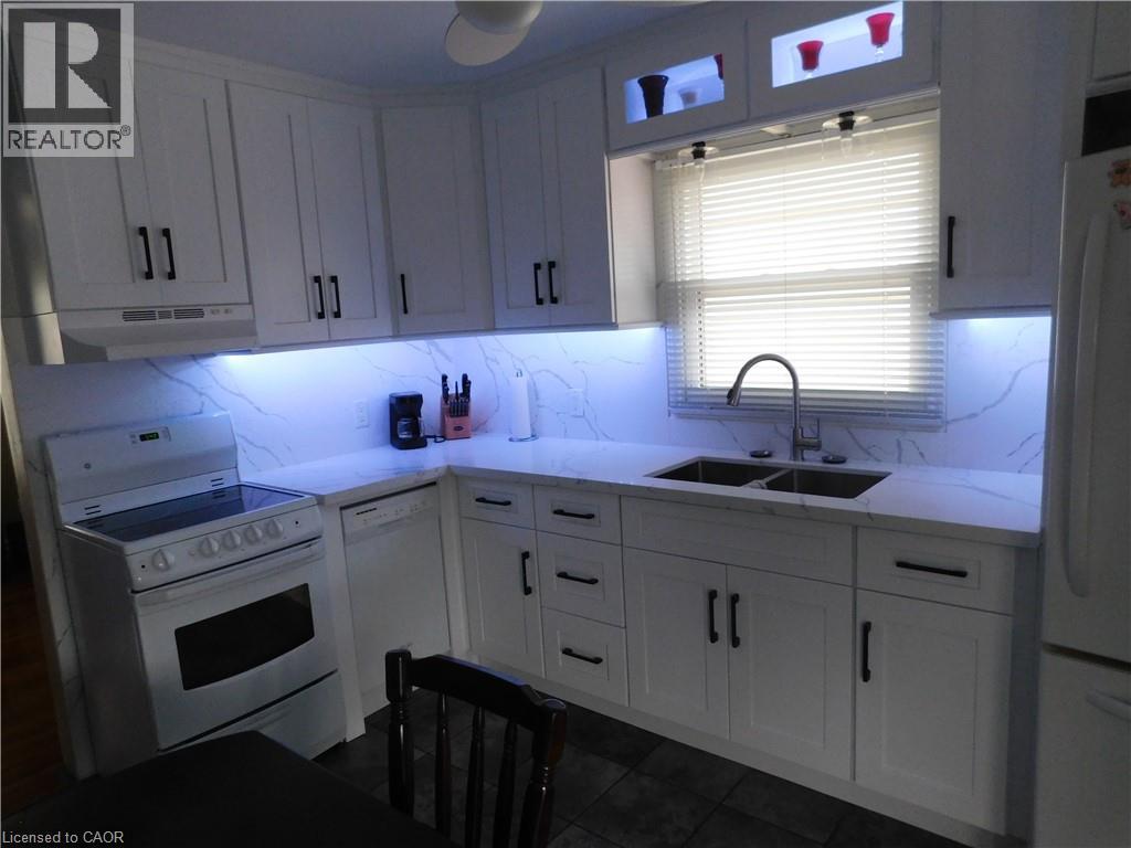 625 TATE Avenue - 9