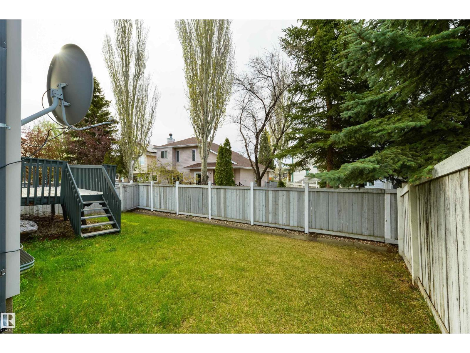 1215 ORMSBY LN NW, Edmonton