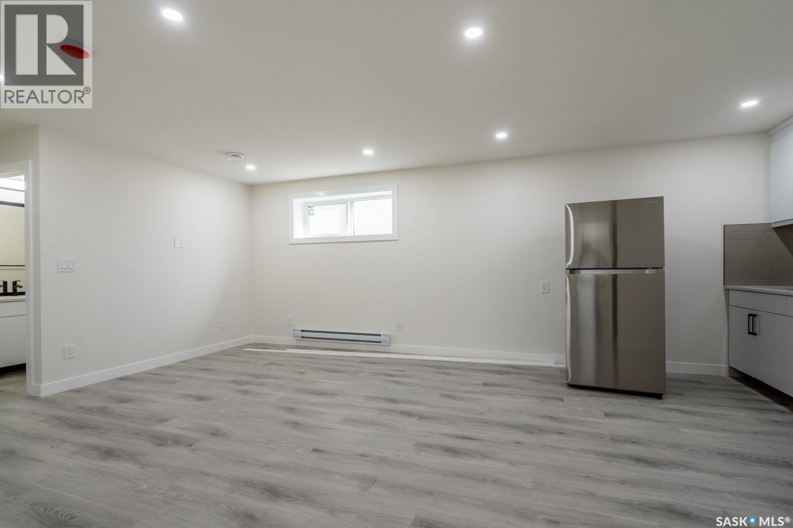 1142 Poley STREET N - 23