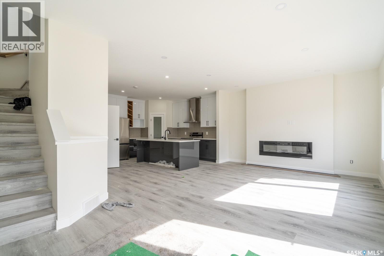 1142 Poley STREET N - 4