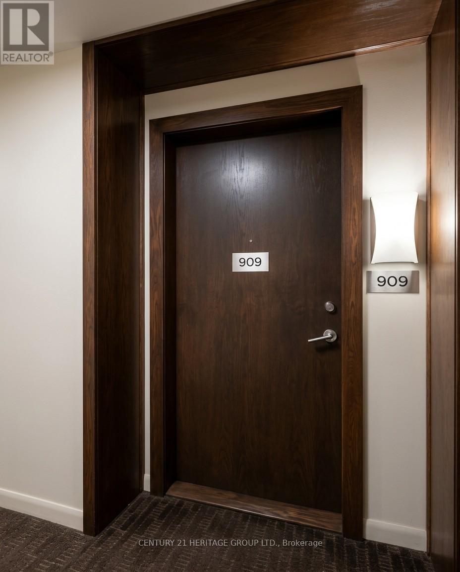 #909 75 NORMAN BETHUNE AVENUE - 5