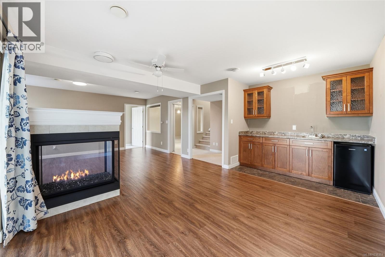 1369 Gabriola Dr - 23