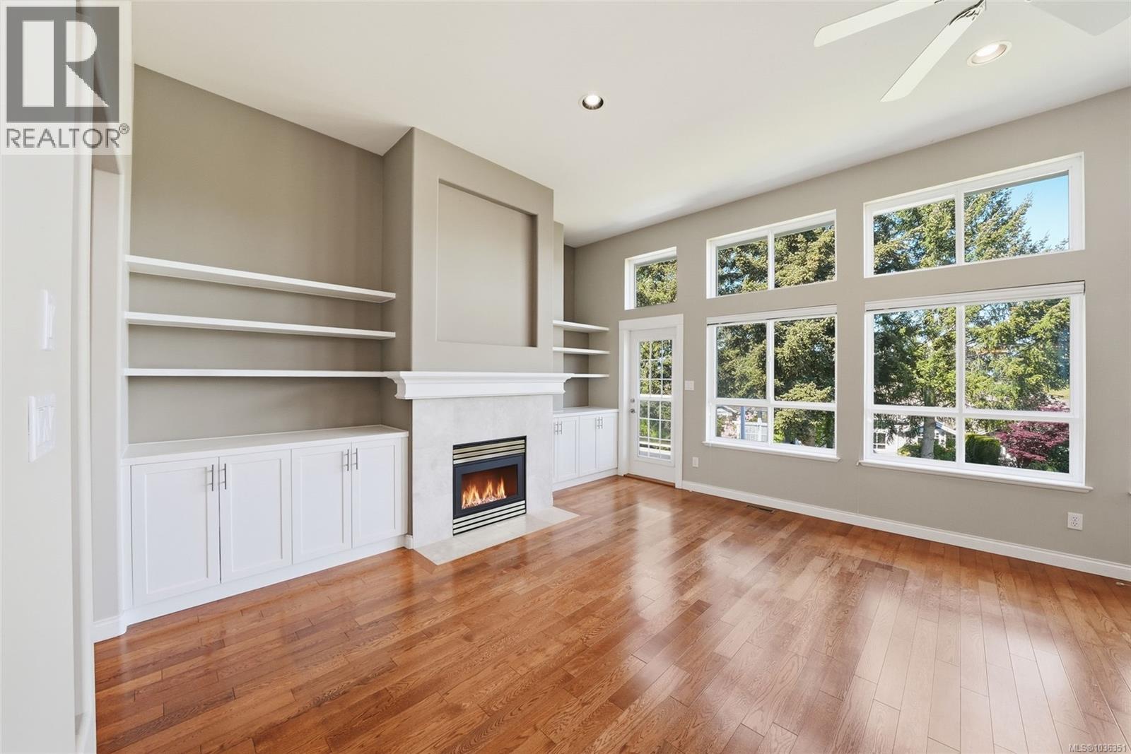 1369 Gabriola Dr - 46