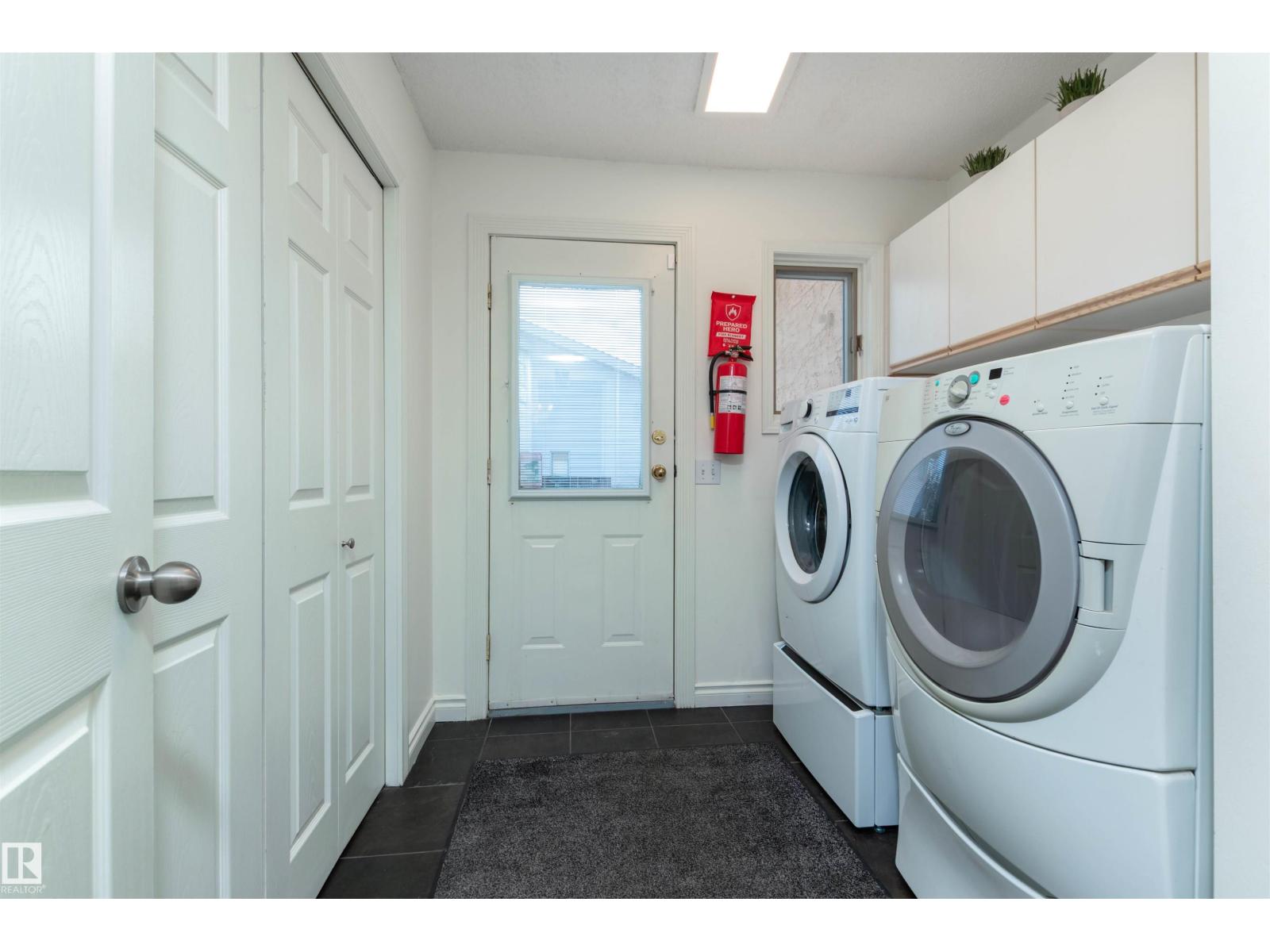 730 ESTATE DR, Sherwood Park