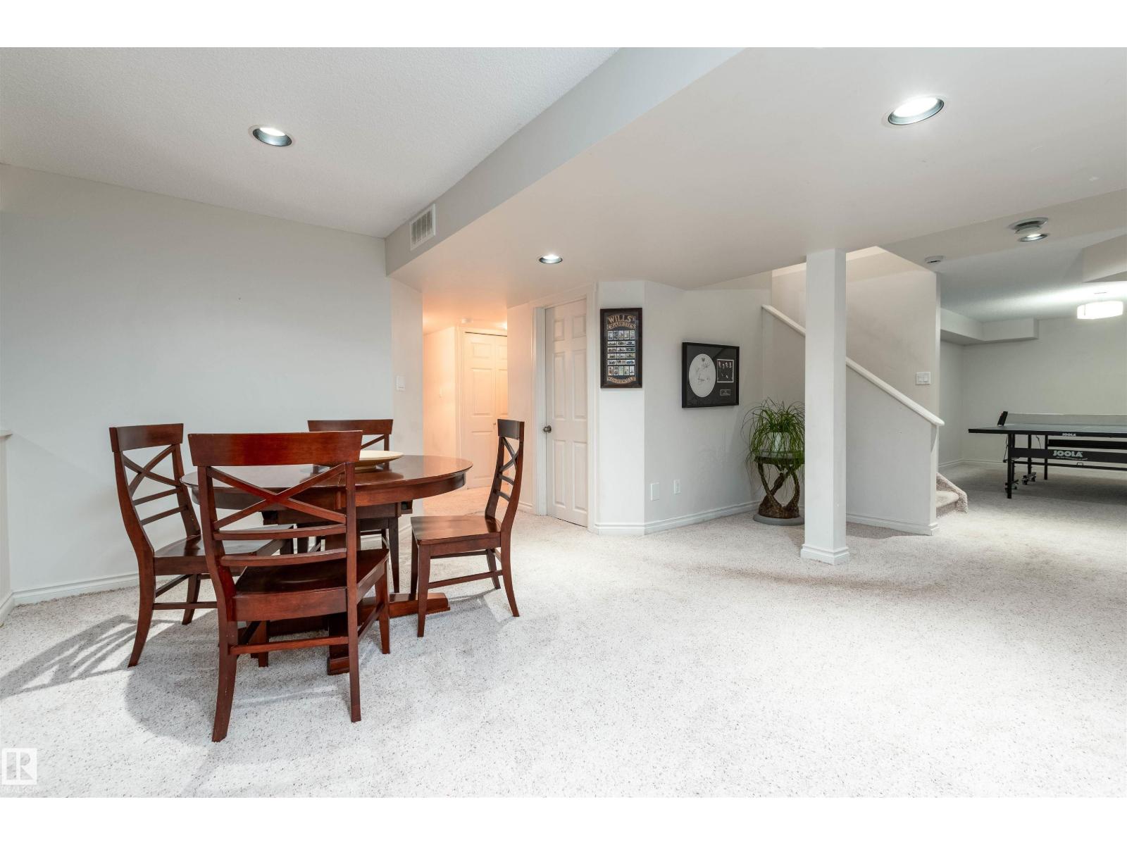 730 ESTATE DR, Sherwood Park