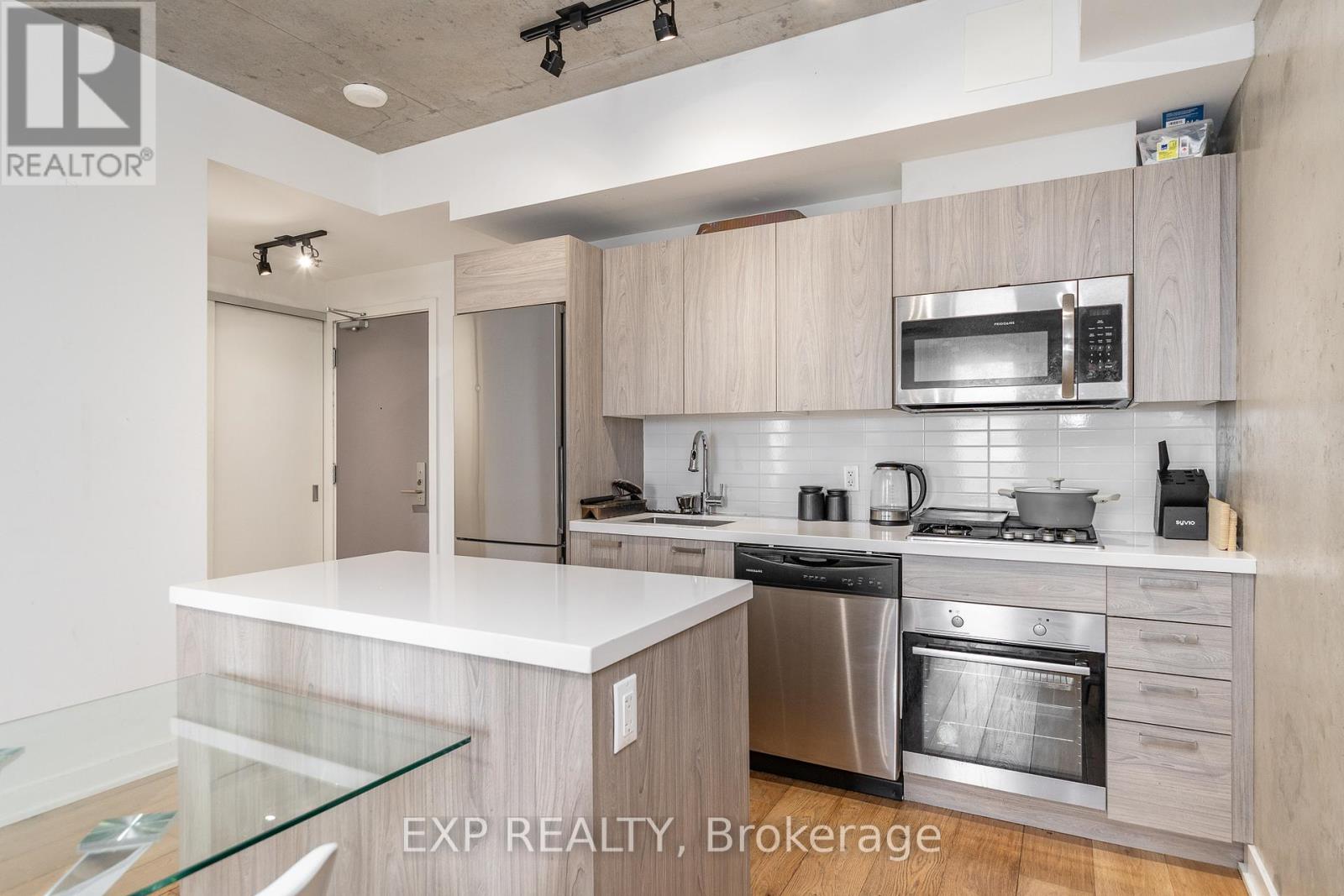 #1102 203 CATHERINE STREET - 9