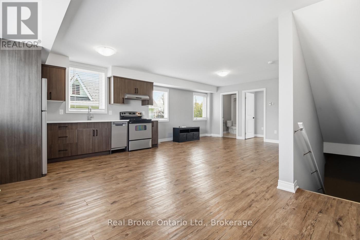 5 HAGAR STREET - 18