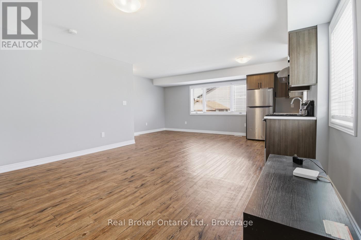 5 HAGAR STREET - 22