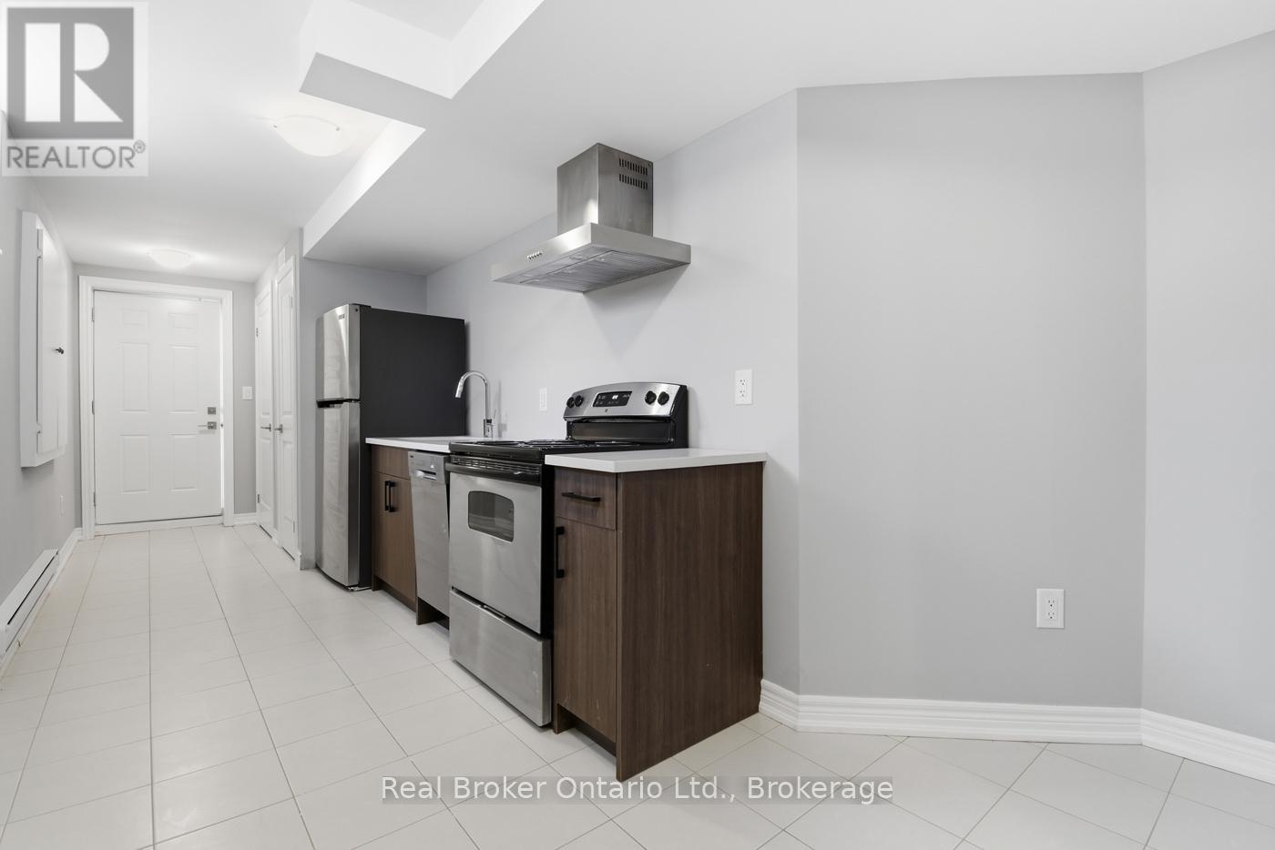 5 HAGAR STREET - 44