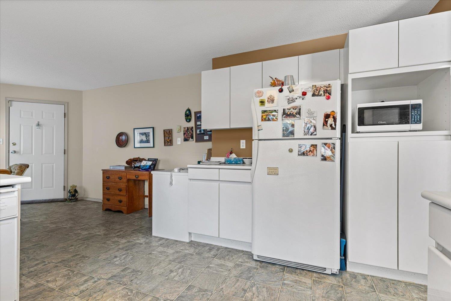 1 8533 BROADWAY ROAD, Chilliwack Proper South, Chilliwack