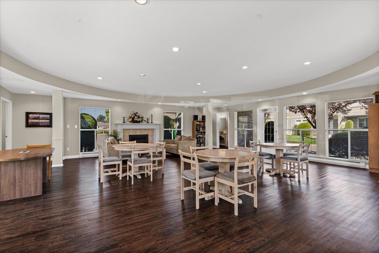 1 8533 BROADWAY ROAD, Chilliwack Proper South, Chilliwack