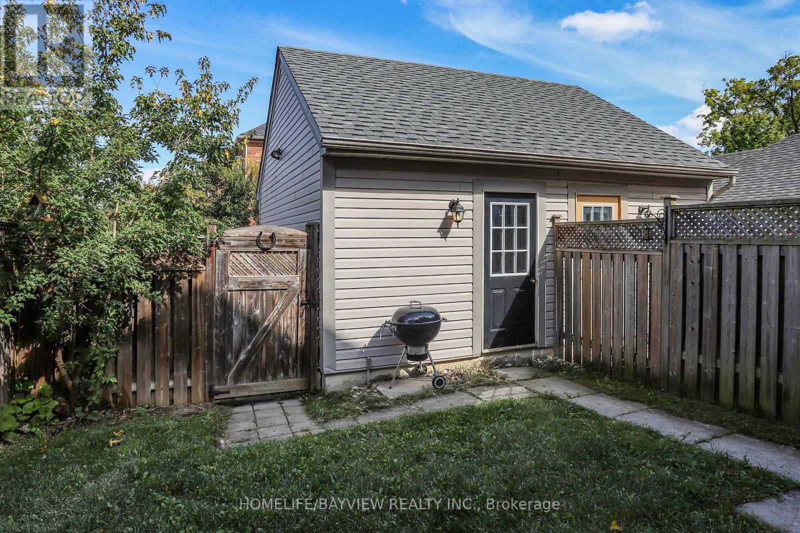 14 MILROY LANE - 8
