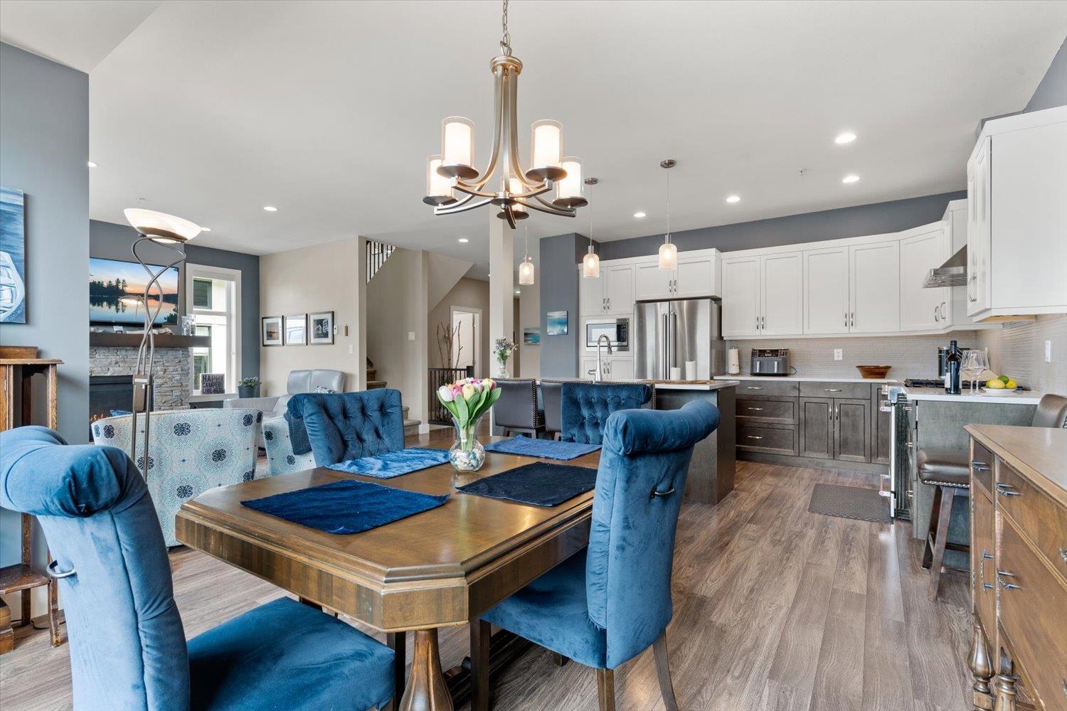 48 43685 CHILLIWACK MOUNTAIN ROAD, Chilliwack Mountain, Chilliwack