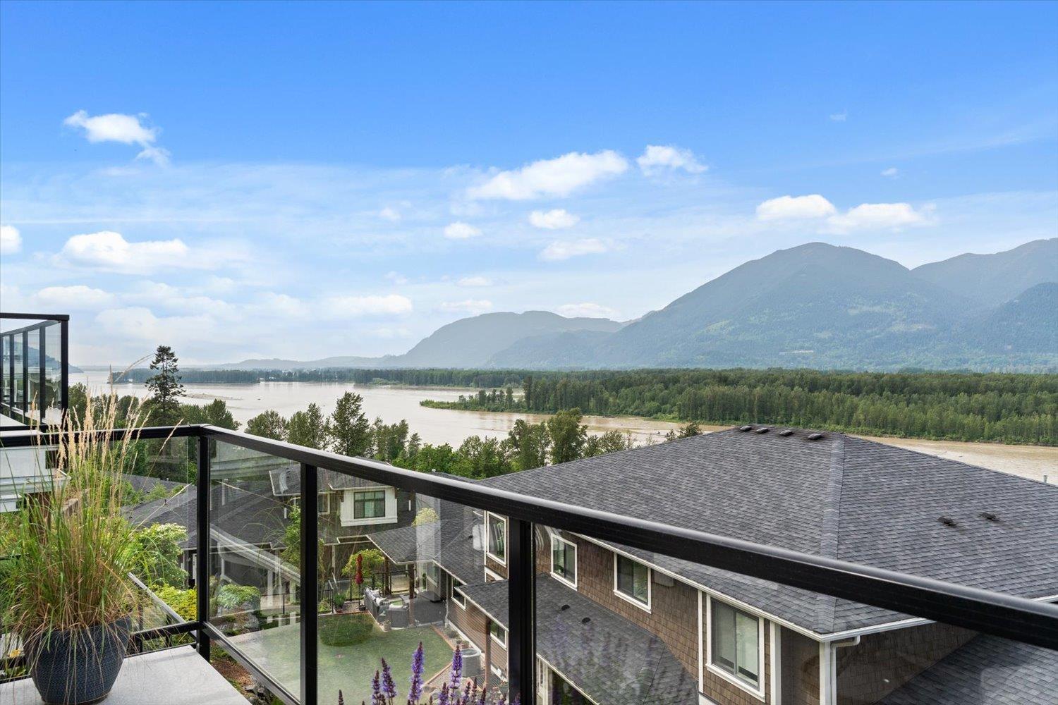 48 43685 CHILLIWACK MOUNTAIN ROAD, Chilliwack Mountain, Chilliwack