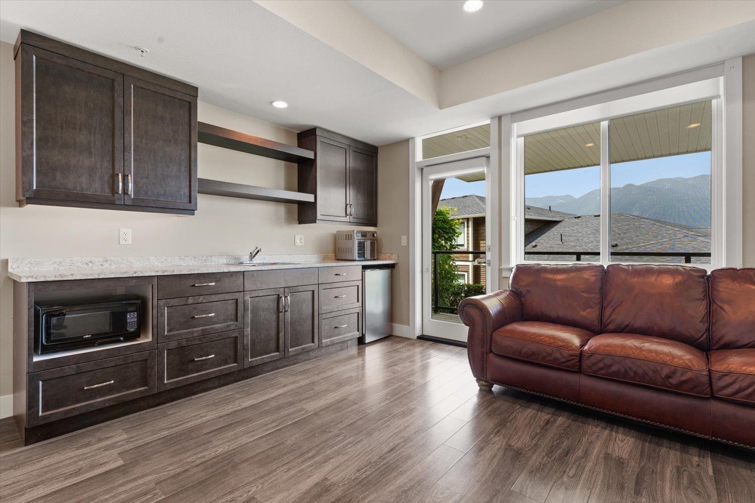 48 43685 CHILLIWACK MOUNTAIN ROAD, Chilliwack Mountain, Chilliwack