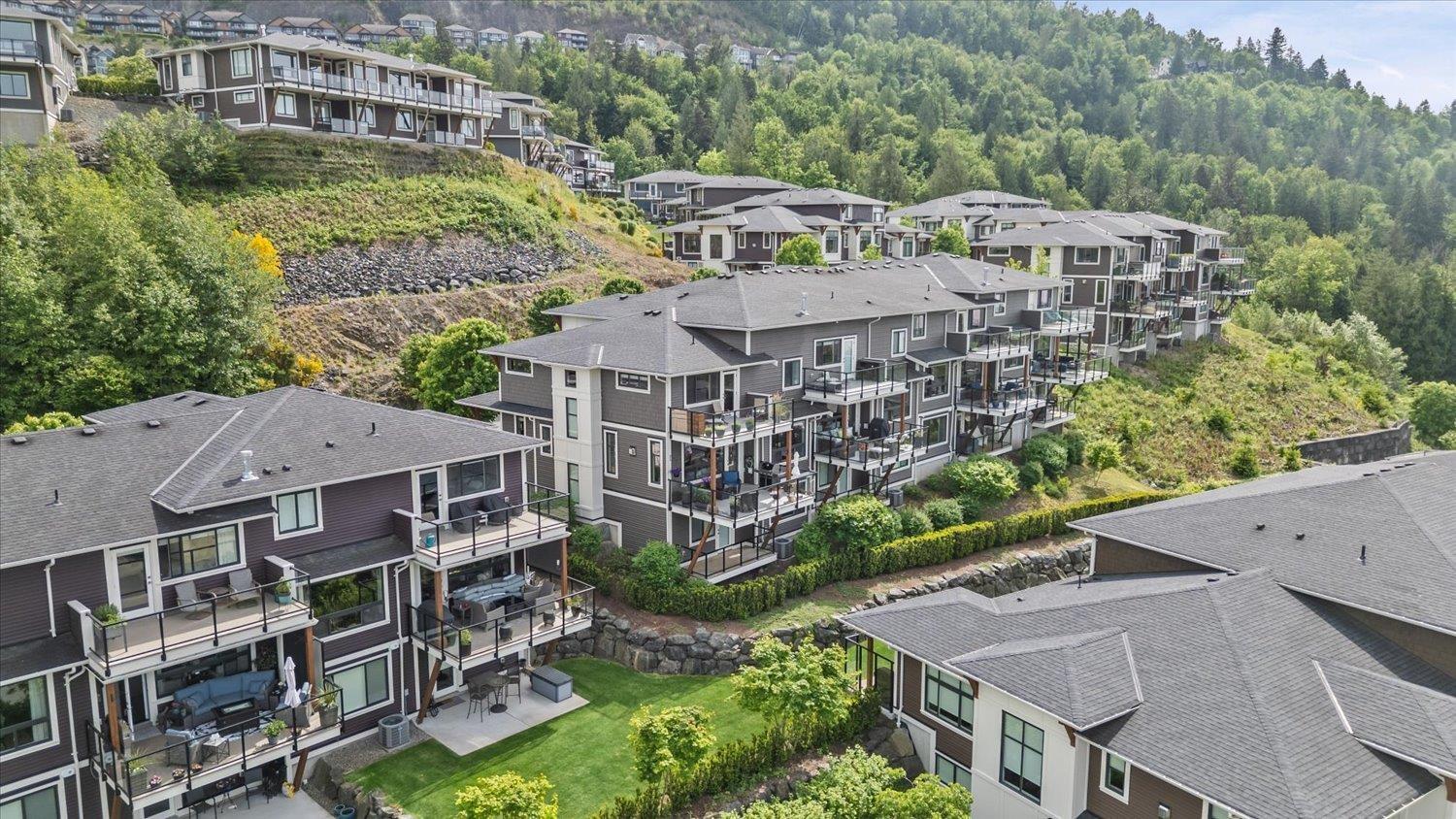 48 43685 CHILLIWACK MOUNTAIN ROAD, Chilliwack Mountain, Chilliwack
