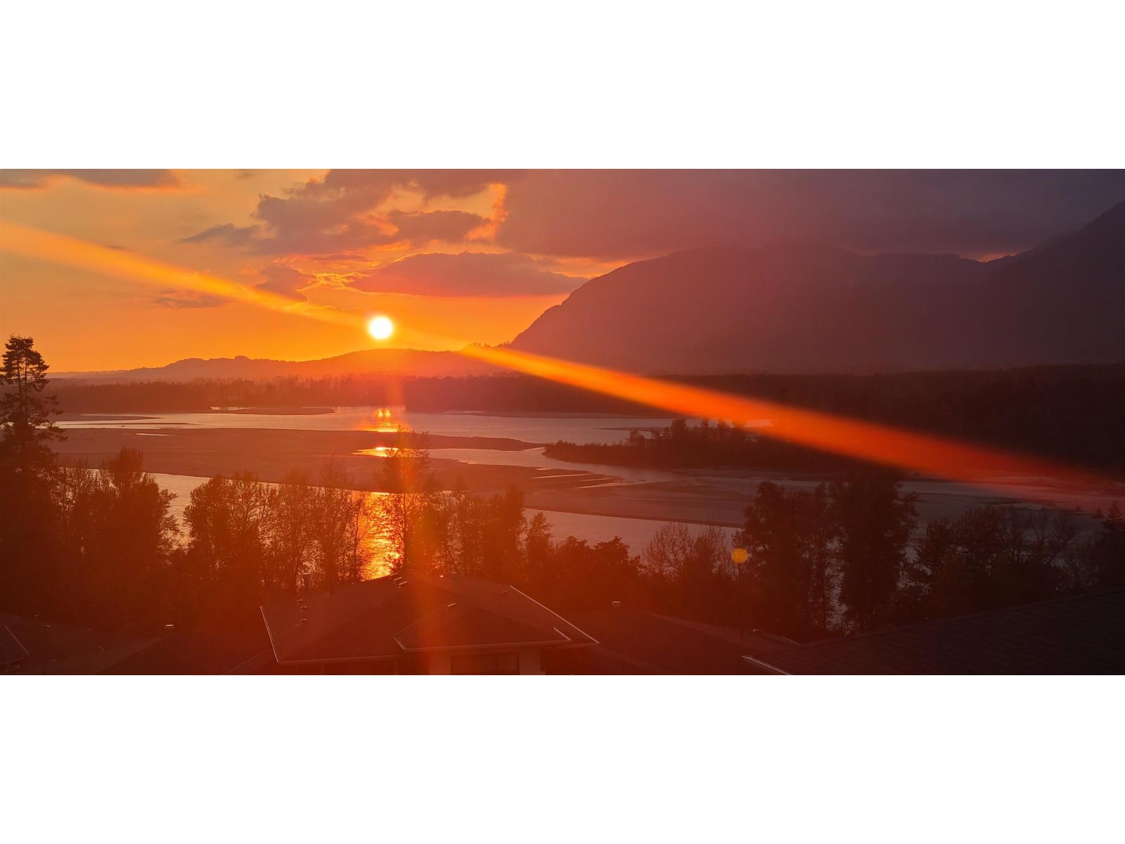 48 43685 CHILLIWACK MOUNTAIN ROAD, Chilliwack Mountain, Chilliwack