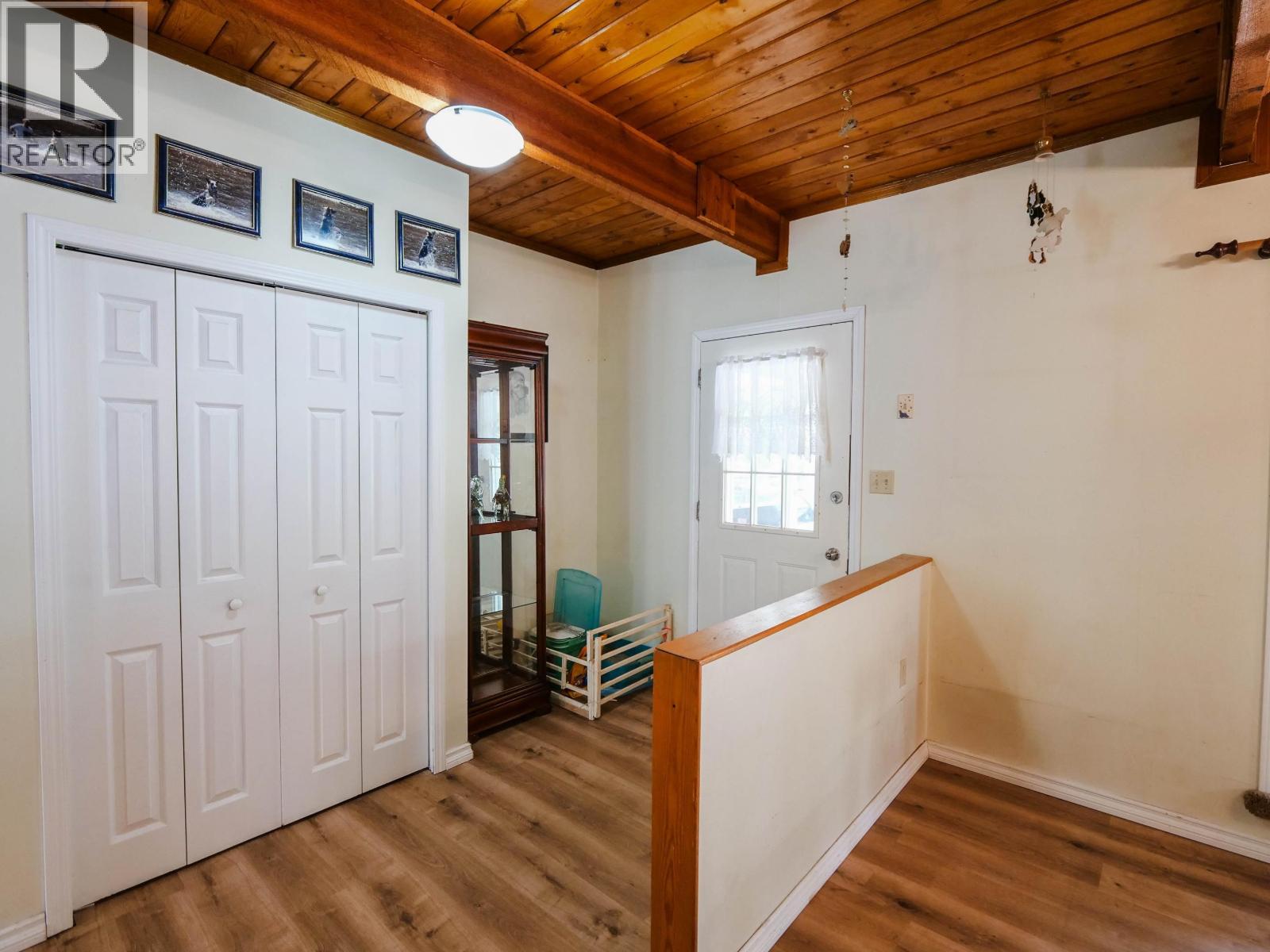 571 YETTA ROAD - 12