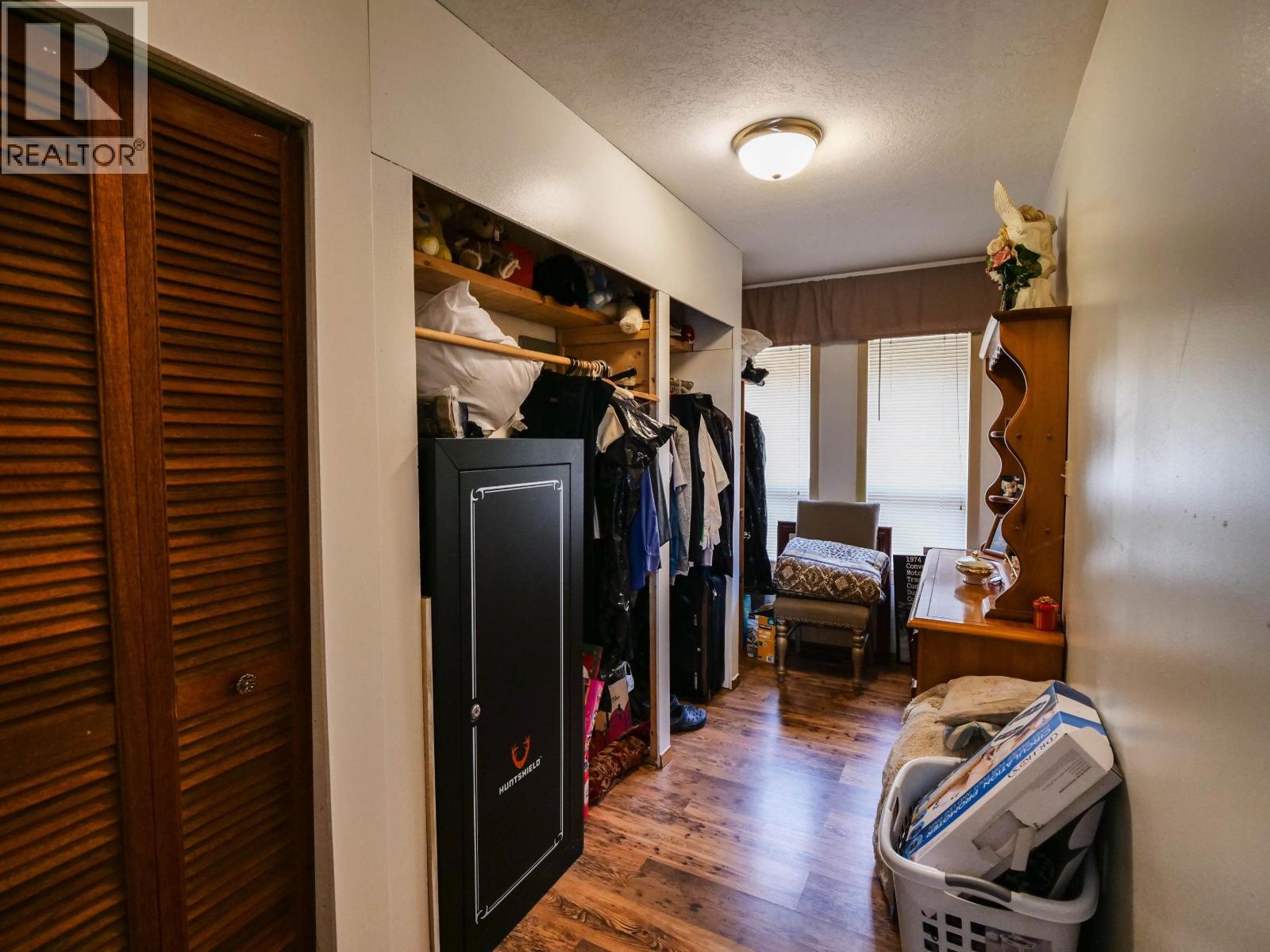 571 YETTA ROAD - 16