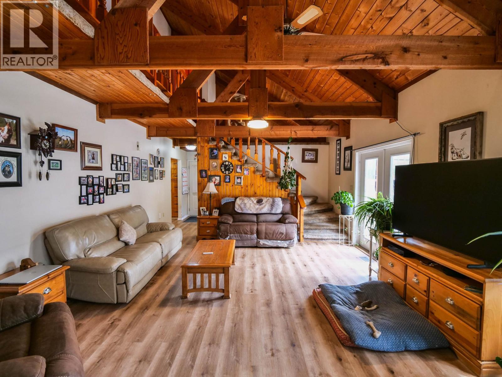 571 YETTA ROAD - 17