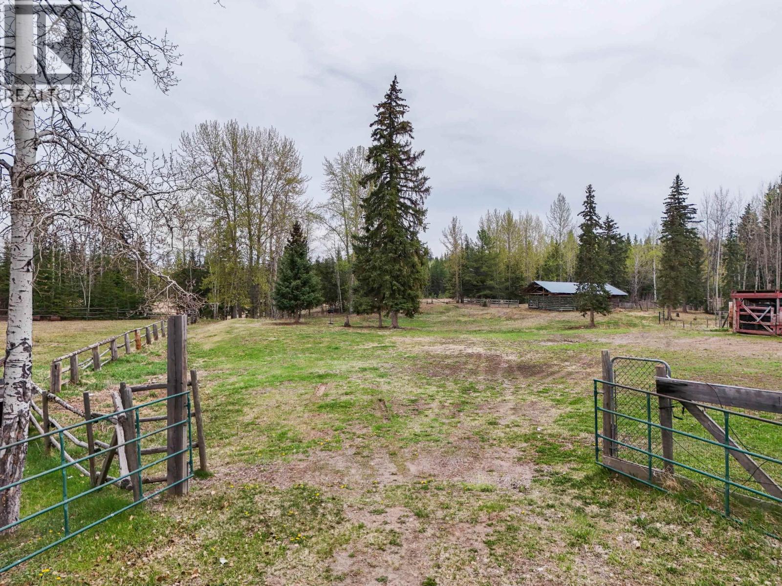 571 YETTA ROAD - 30