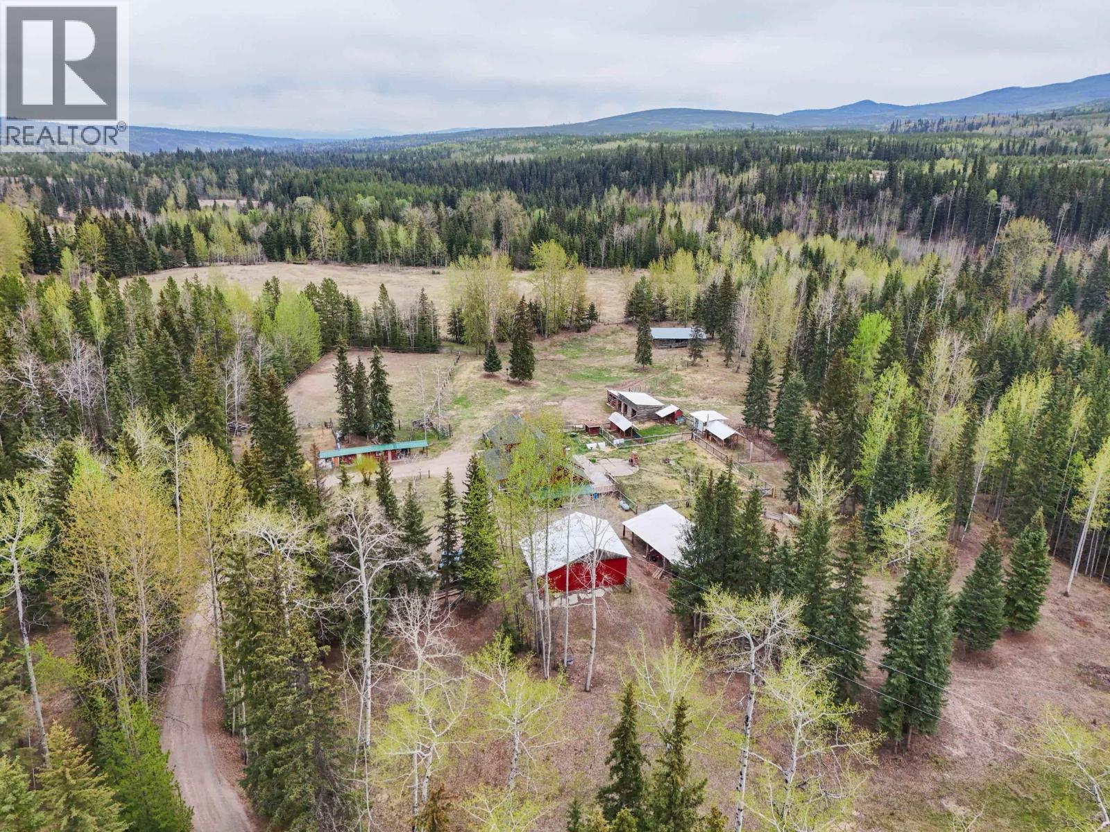 571 YETTA ROAD - 38