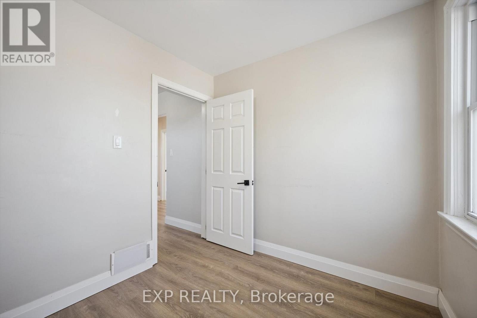 253 SYDNEY STREET S - 28
