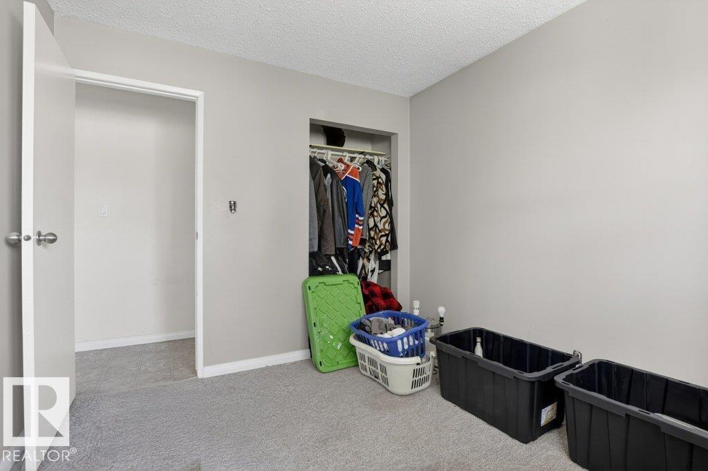 882 KNOTTWOOD RD S NW, Edmonton
