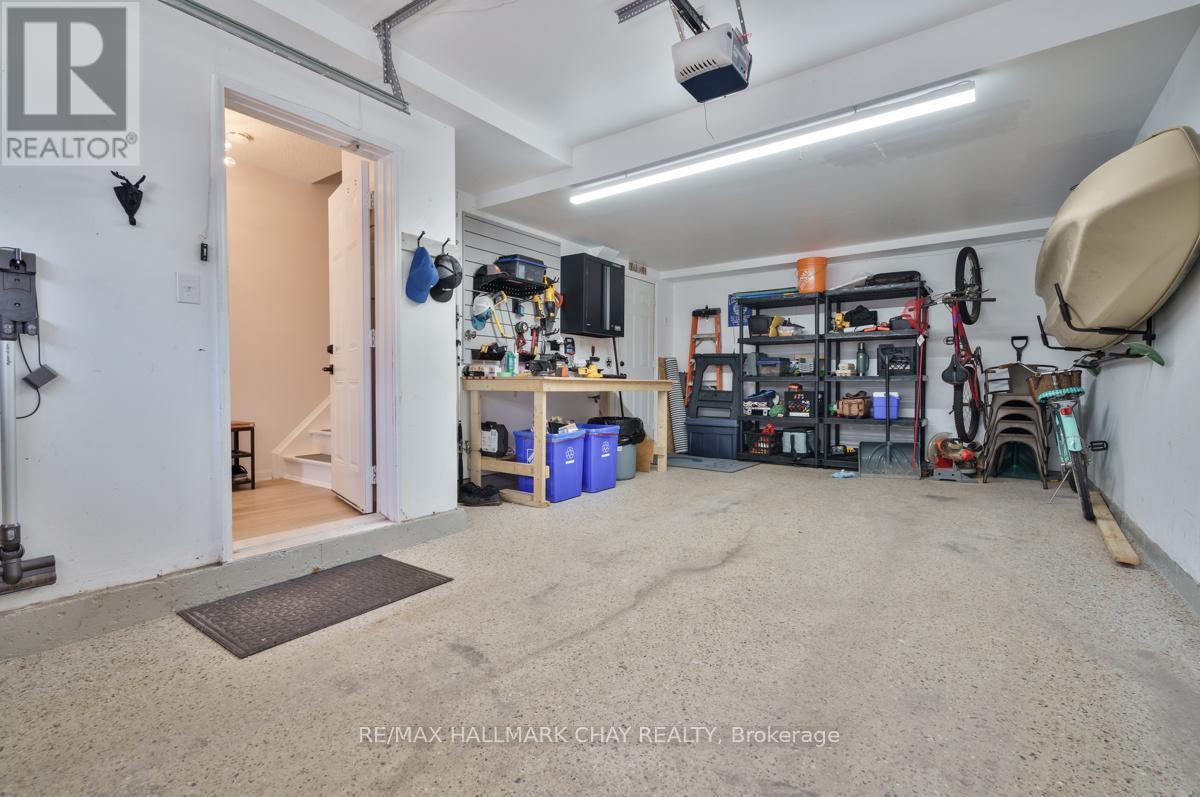 6 CARNOUSTIE LANE - 30