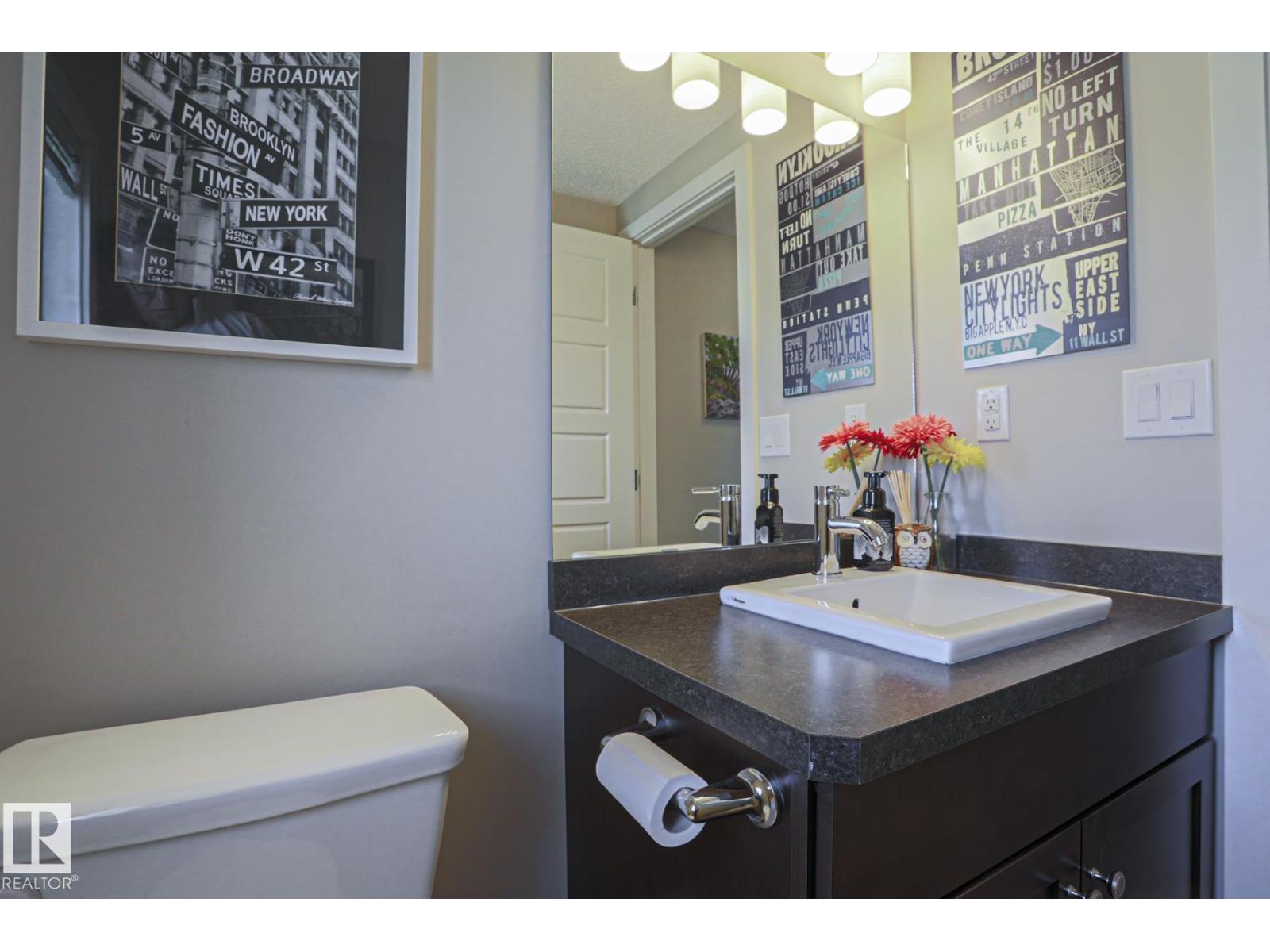1622 33A ST NW NW - 19