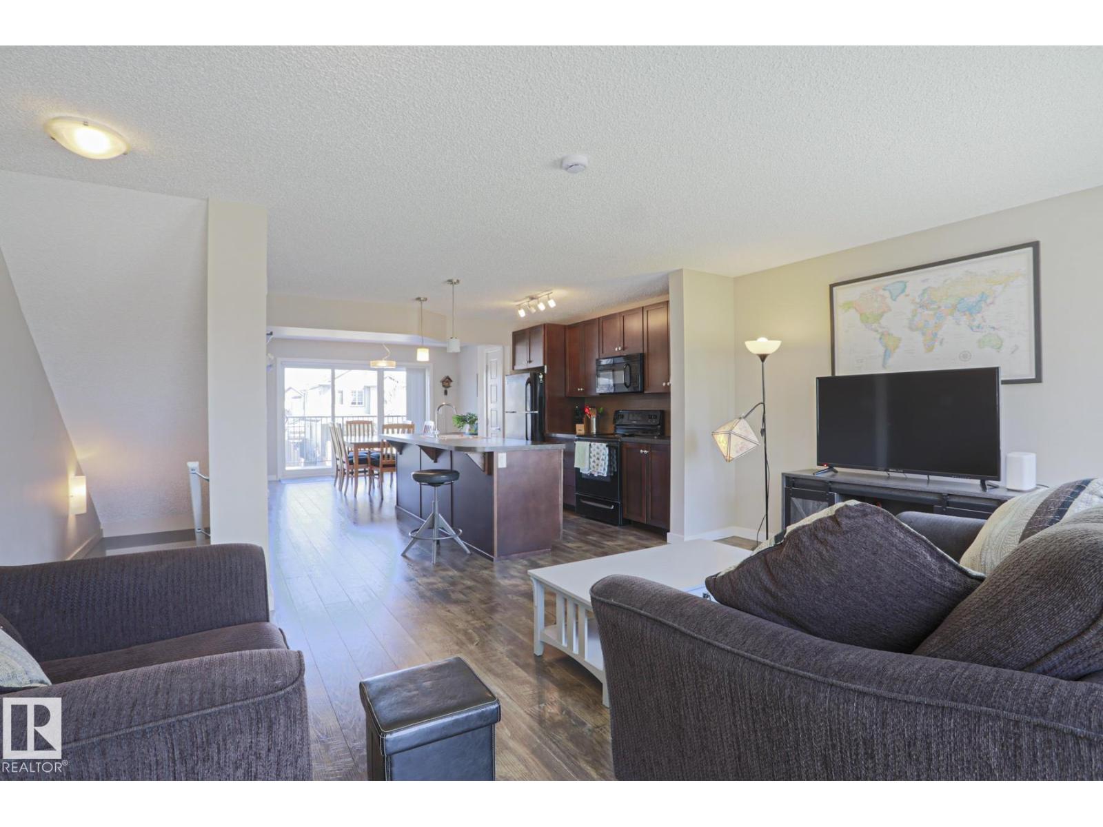 1622 33A ST NW NW - 6