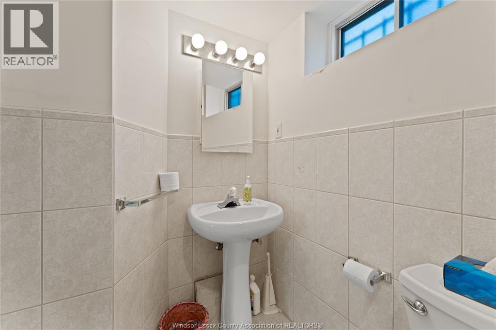 295 HENKEL PLACE, Windsor, Ontario, N8Y2E8 — Photo 25