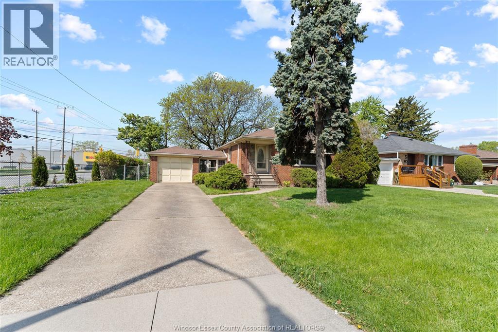 295 HENKEL PLACE, Windsor, Ontario, N8Y2E8 — Photo 5