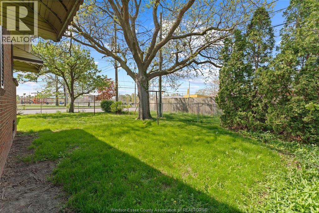 295 HENKEL PLACE, Windsor, Ontario, N8Y2E8 — Photo 36
