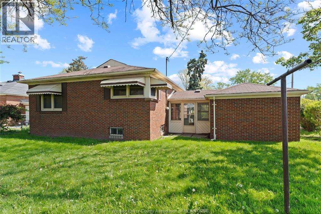295 HENKEL PLACE, Windsor, Ontario, N8Y2E8 — Photo 21
