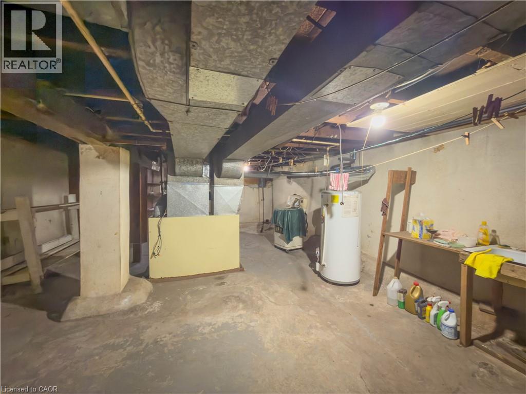 183 WILSON Street - 10
