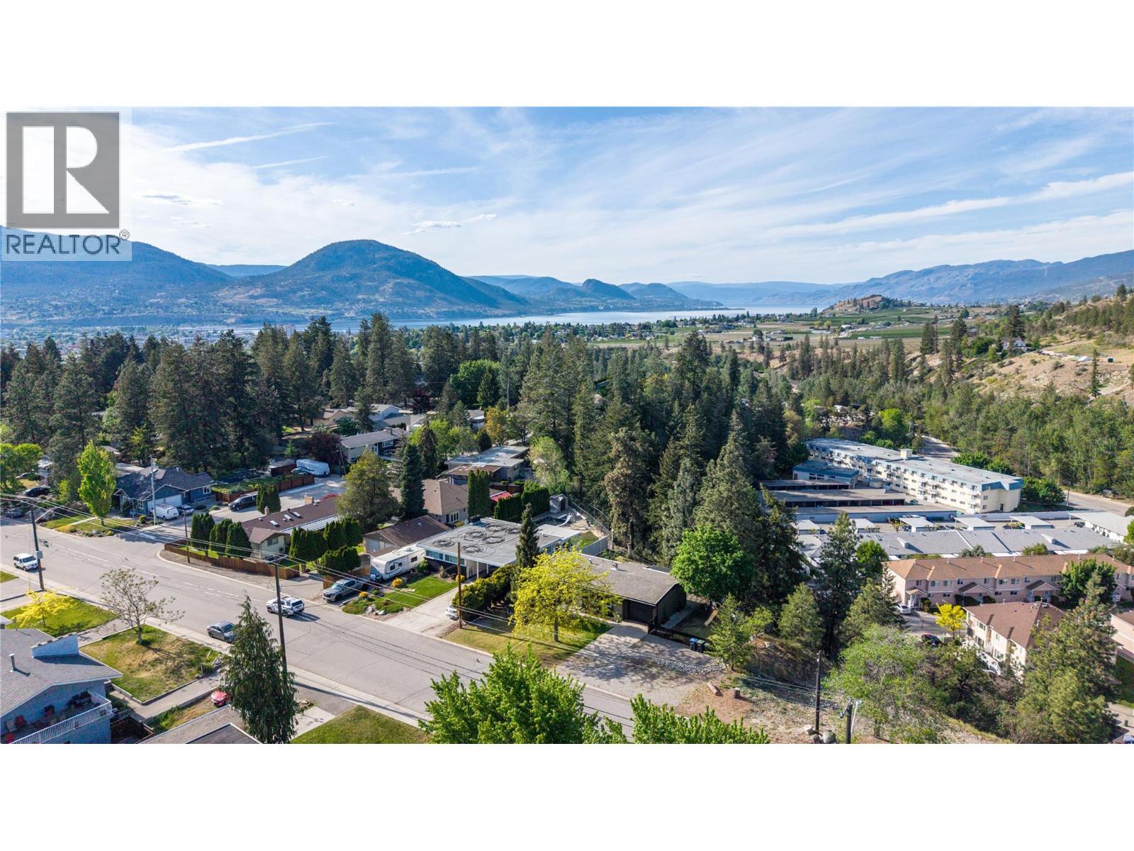 1421 Ridgedale Avenue, Penticton
