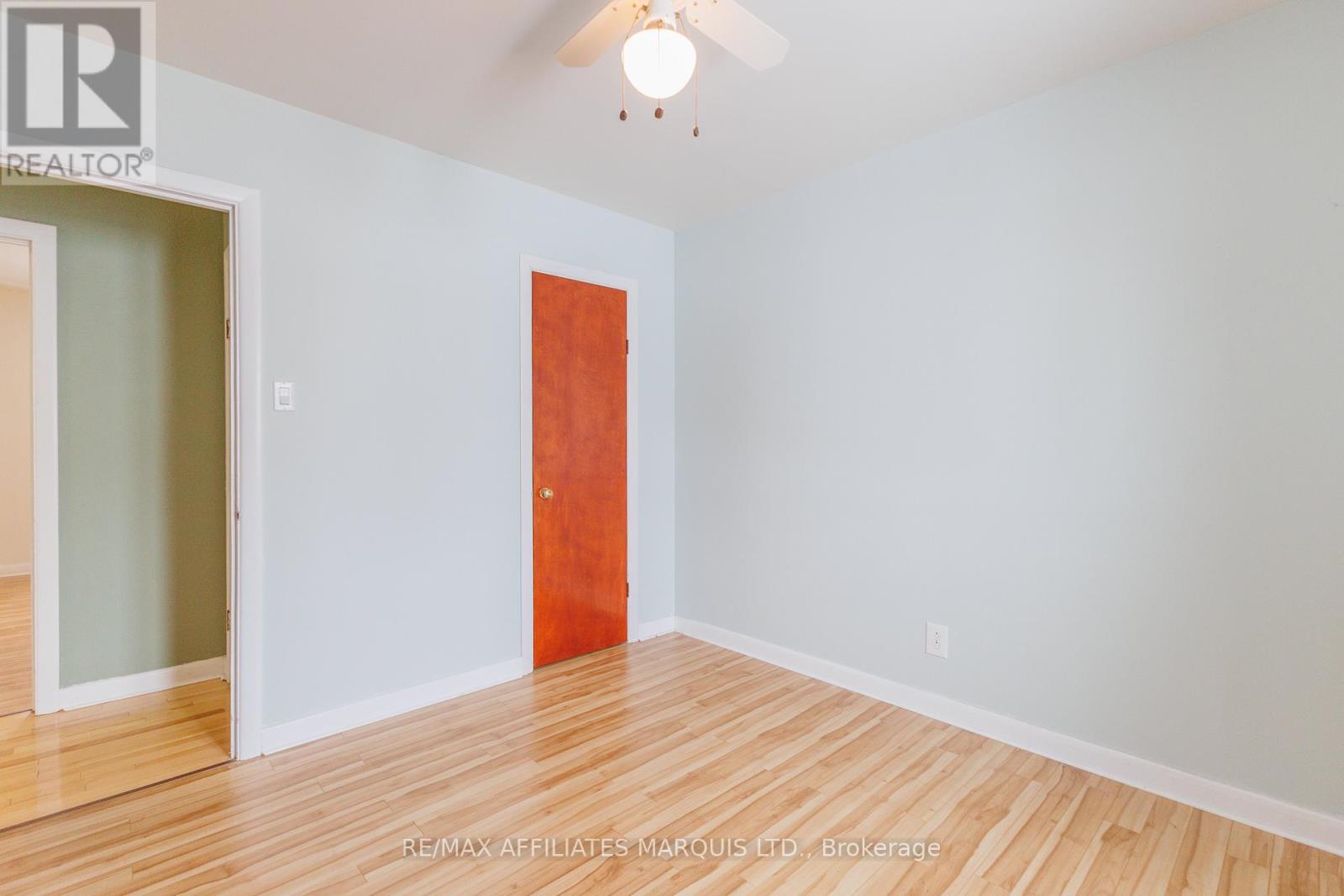 137 PARK AVENUE - 23