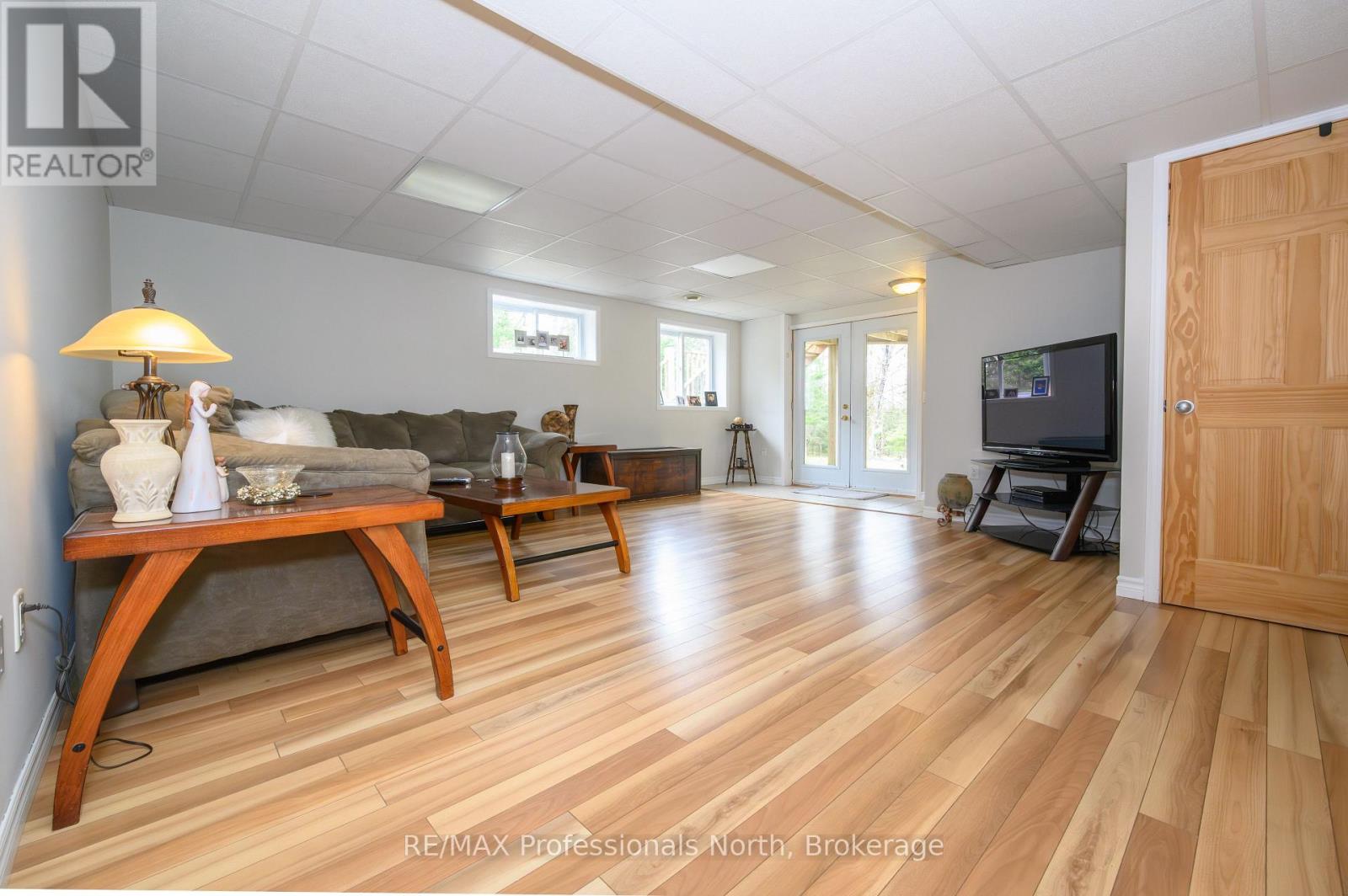 167 OLD GOVERNMENT ROAD - 25