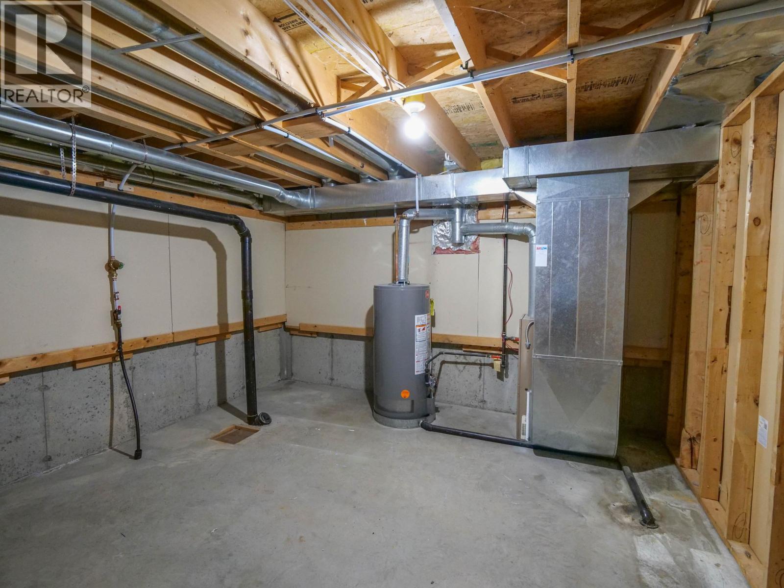 #1 410 PINCHBECK STREET - 28
